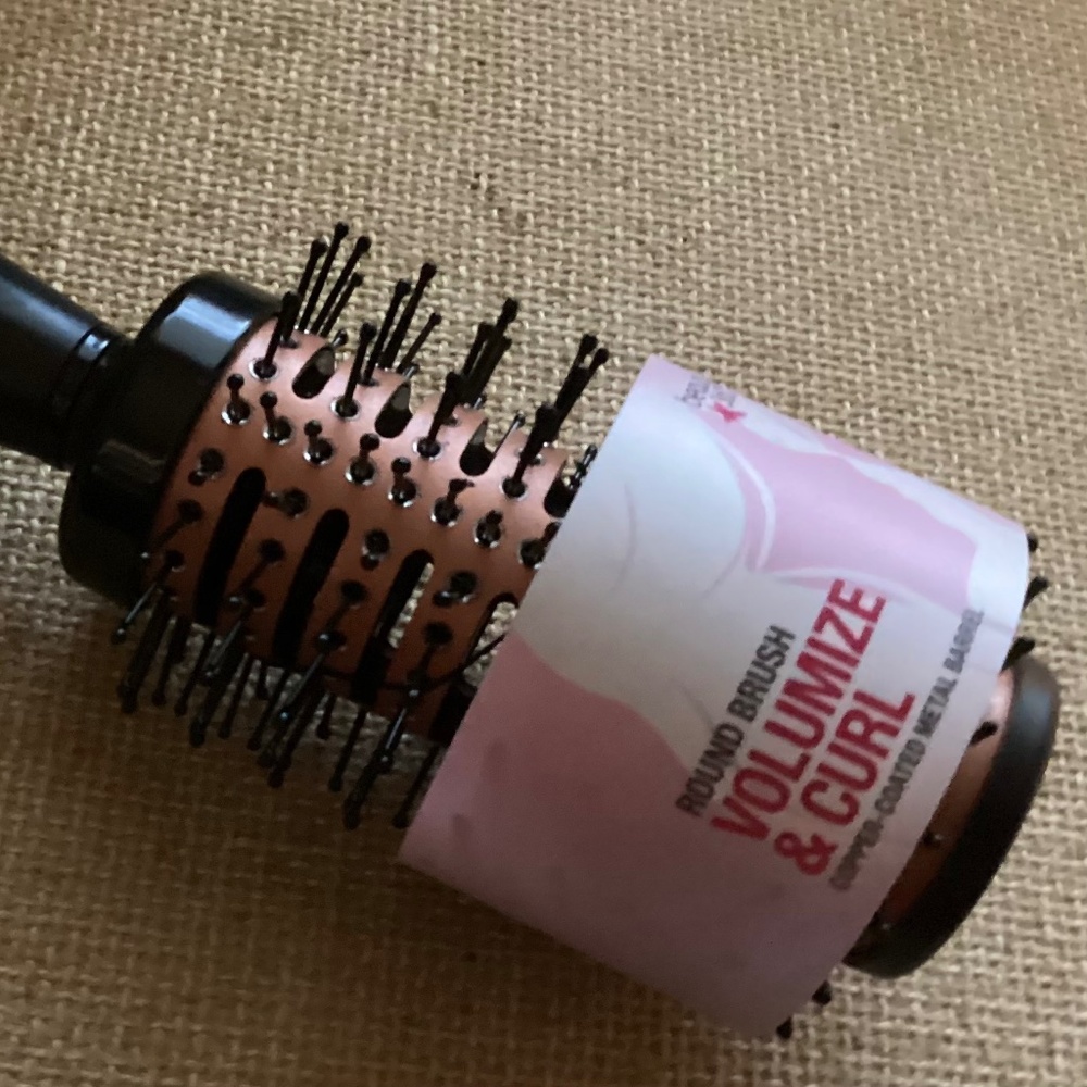 Beauty 360 Volumize and Curl Round Brush New